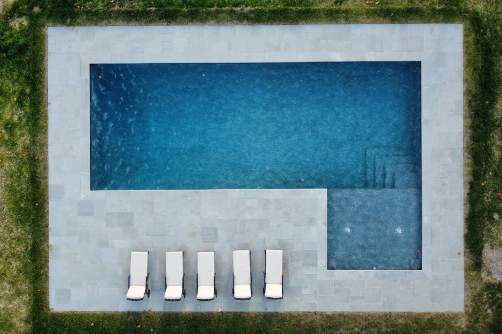 Knoxville Pool Installation: Enjoy Summer Fun in Your Backyard