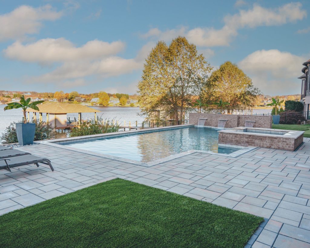 Knoxville Pool Installation: Enjoy Summer Fun in Your Backyard