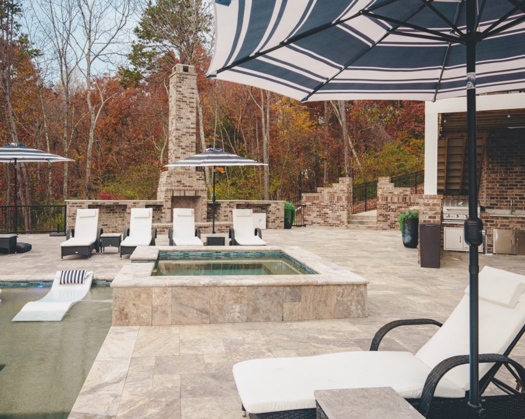 Experience Luxury: Design, Build, and Service Your Knoxville Pool