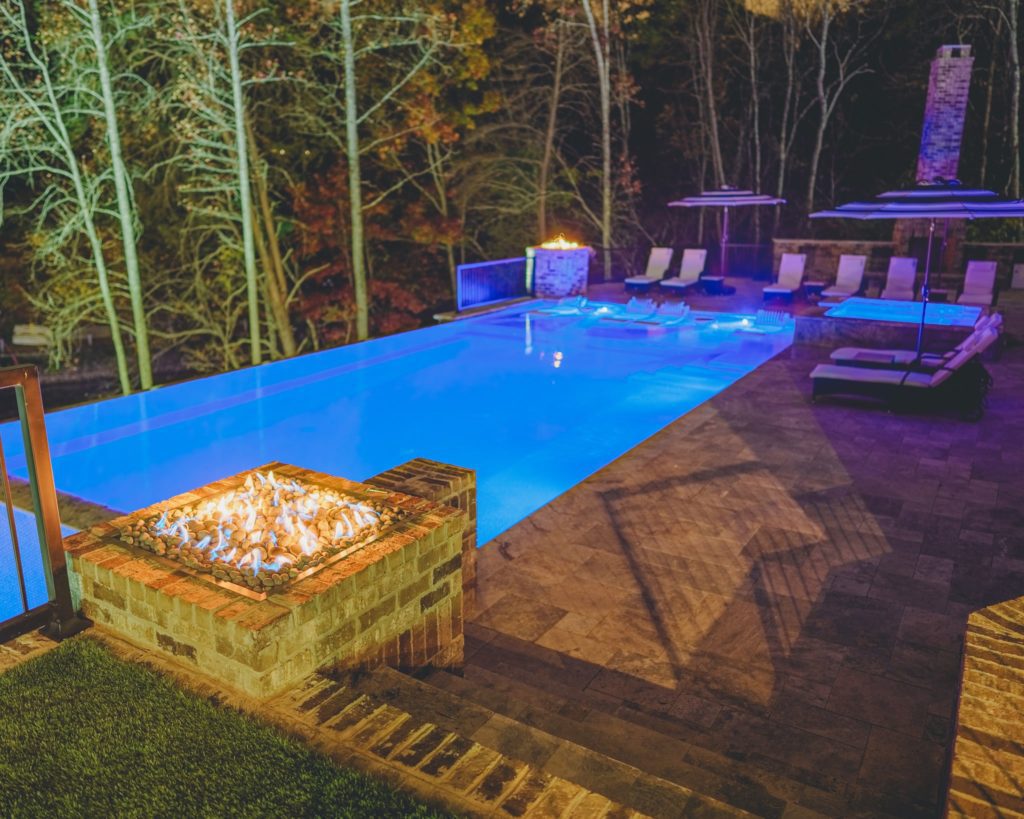 Knoxville Pool Installation: Enjoy Summer Fun in Your Backyard